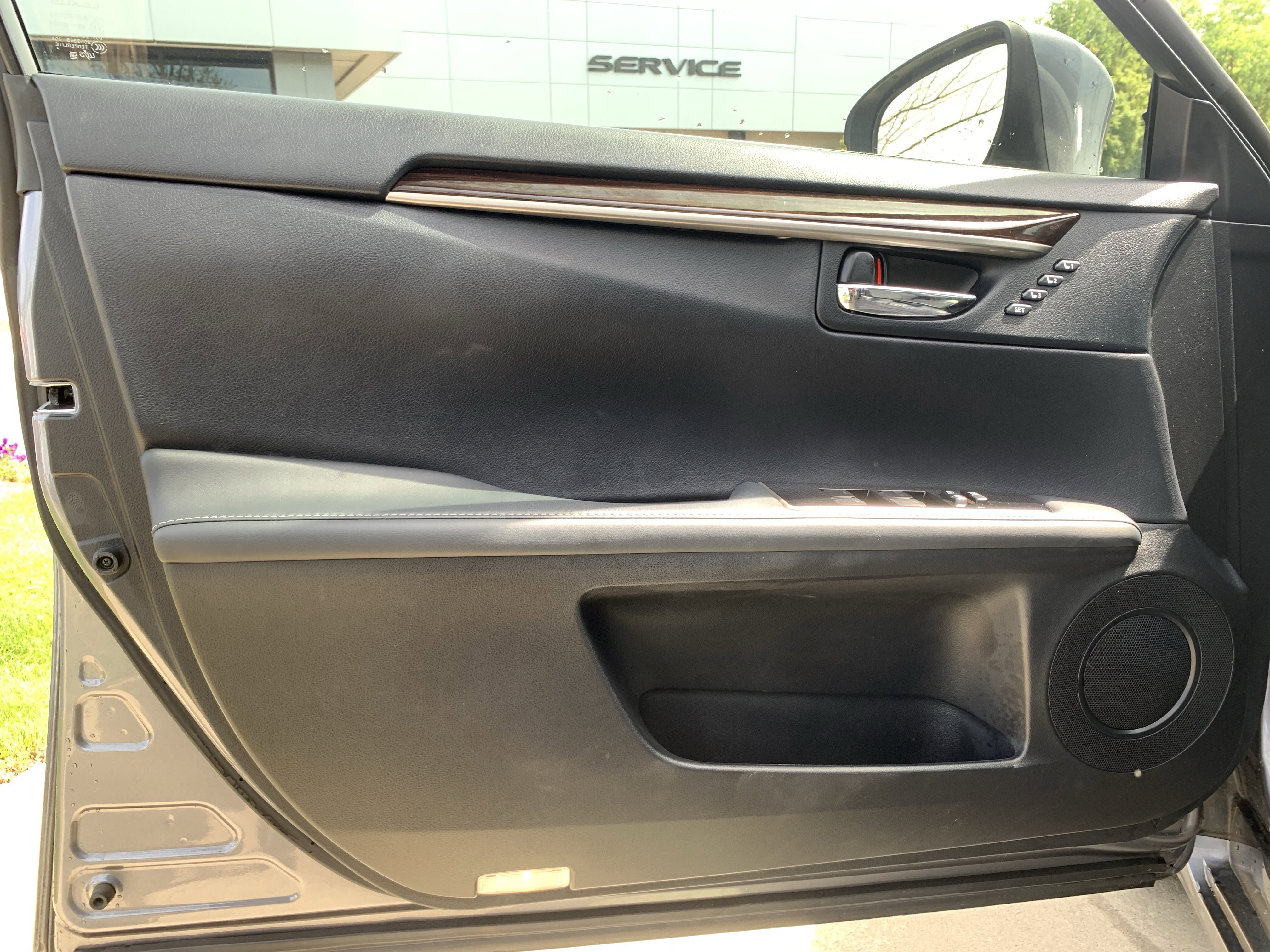 Used 2013 Lexus ES 350 w/ Luxury Pkg image 12