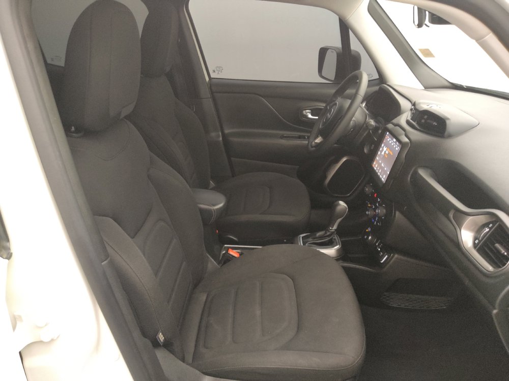 Used 2022 Jeep Renegade Latitude AWD/4WD image 21