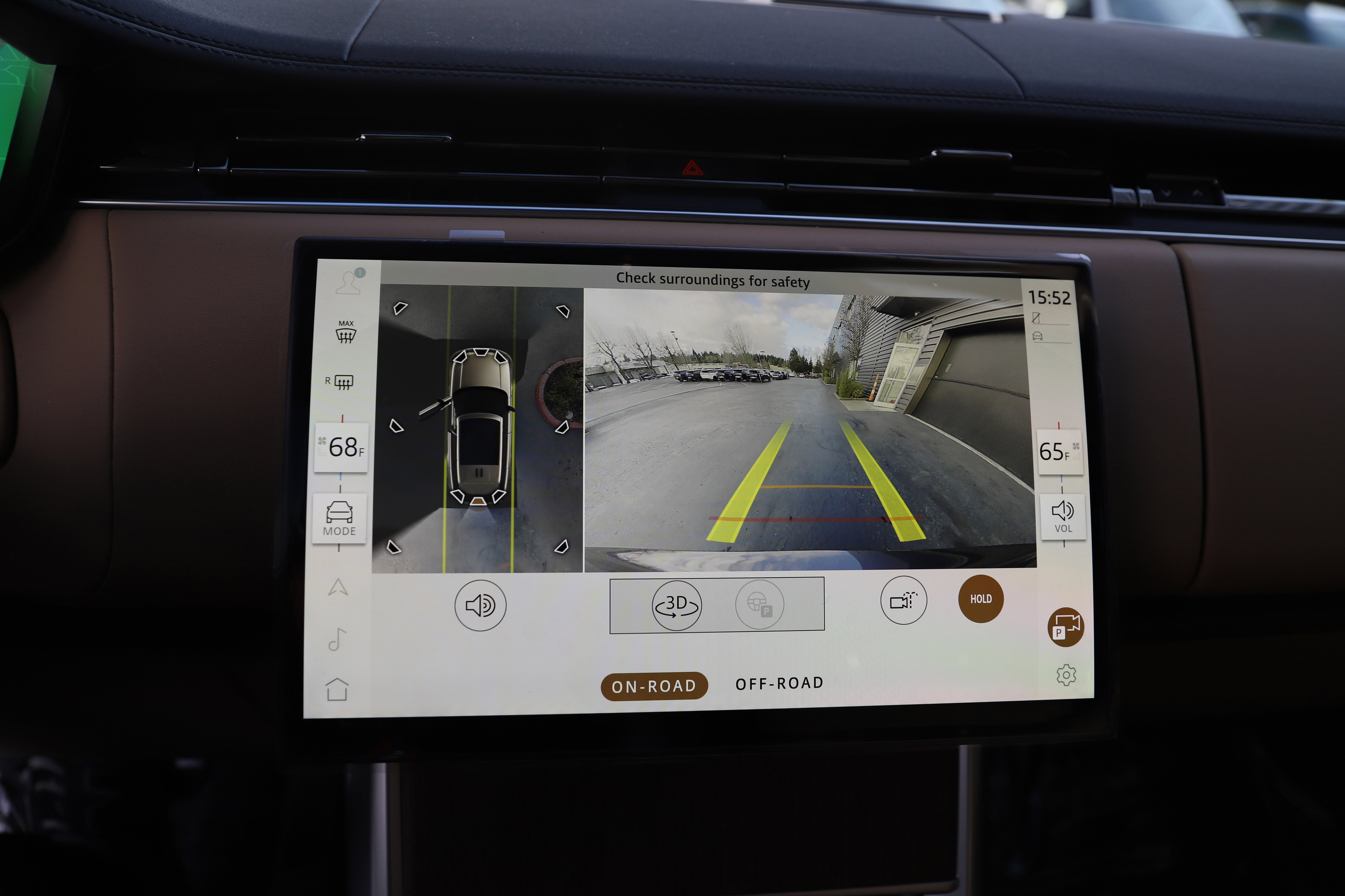 New 2026 Land Rover Range Rover SE image 25