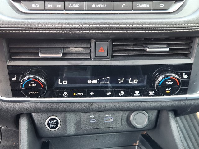 Certified 2023 Nissan Rogue SV w/ SV Premium B Package AWD/4WD image 21