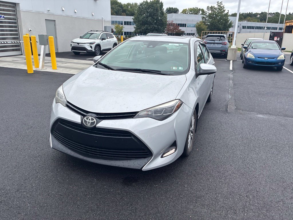 Used 2017 Toyota Corolla XLE w/ Carpet Mat Package (TMS) FWD image 19