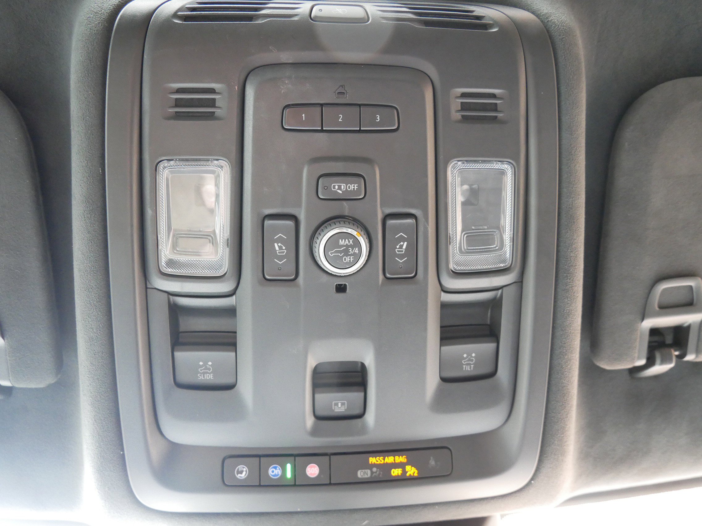 Certified 2022 Cadillac Escalade Sport Platinum w/ LPO, ONYX Package image 22