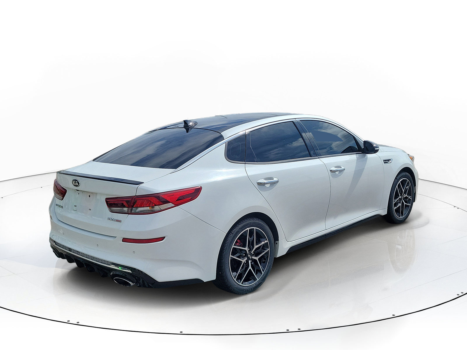 Used 2019 Kia Optima SX FWD image 2