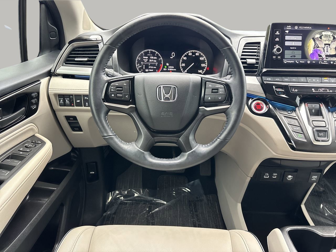 Used 2025 Honda Odyssey Touring image 9