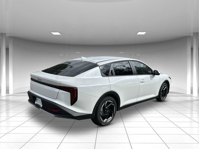 New 2025 Kia K4 GT-Line Turbo FWD image 3