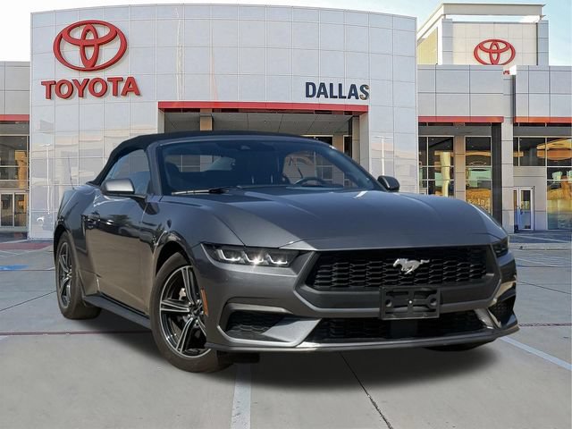 Used 2025 Ford Mustang Premium RWD image 1