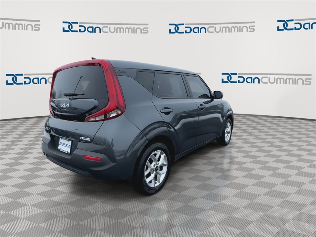 Used 2022 Kia Soul S image 8