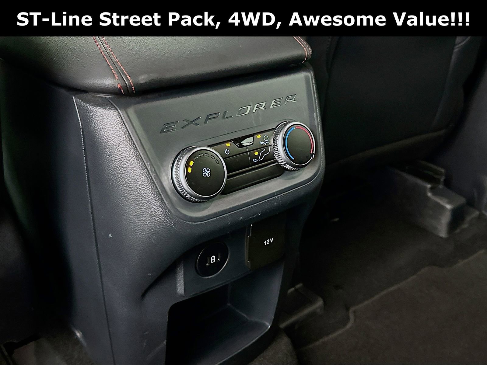 Used 2025 Ford Explorer ST-Line w/ ST-Line Street Pack image 26