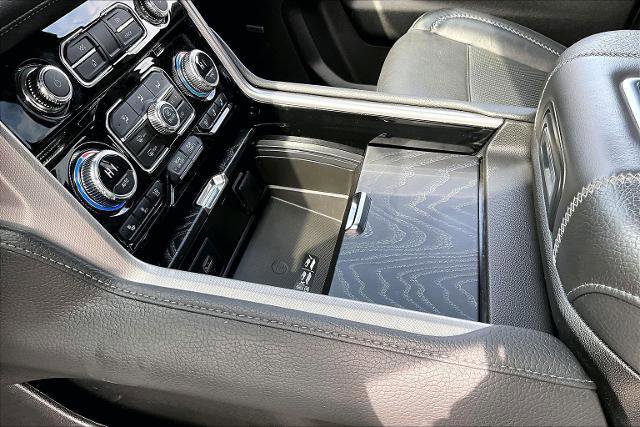 Used 2023 GMC Yukon Denali image 18