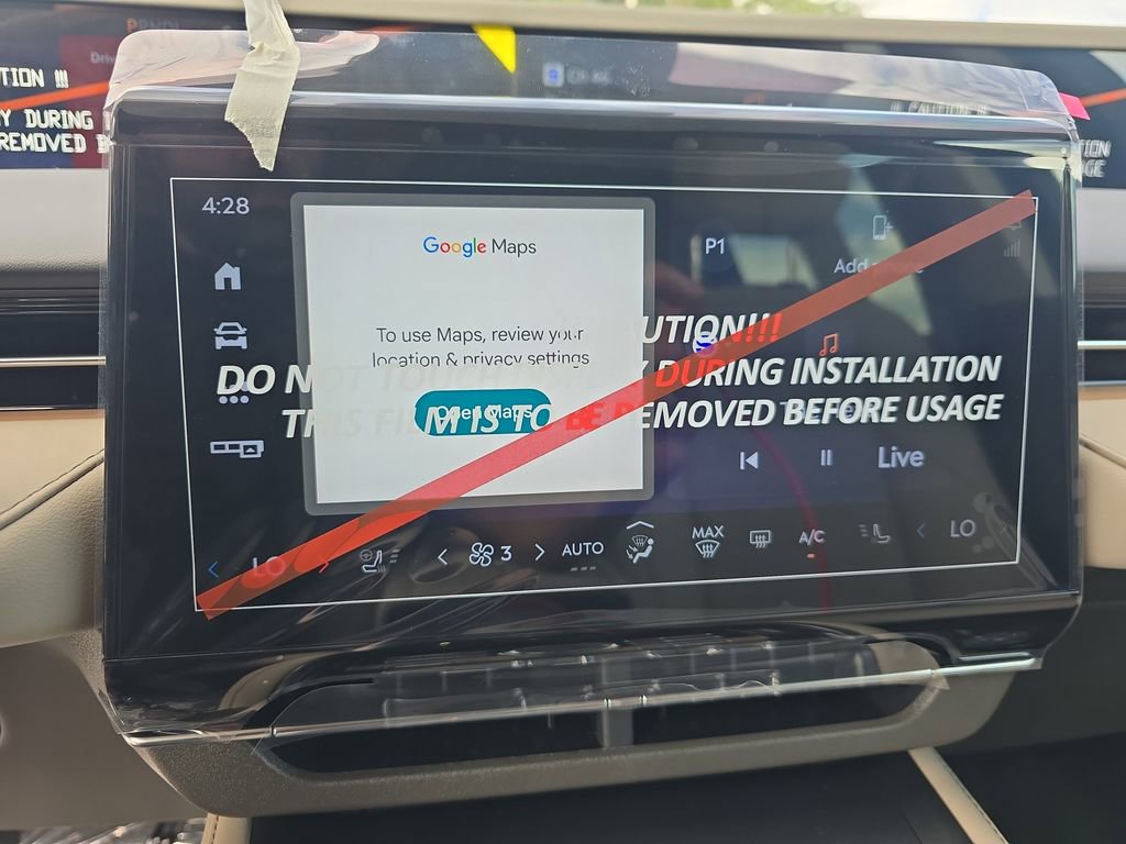 New 2025 Lincoln Nautilus Reserve image 19