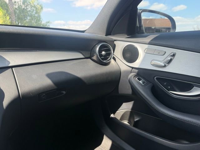 Used 2018 Mercedes-Benz C 300 4MATIC Sedan image 28