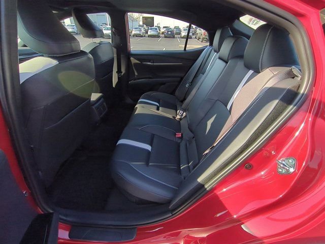 Certified 2026 Toyota Camry SE FWD image 15