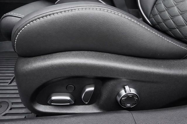 Used 2024 Cadillac CT5 V Blackwing w/ Driver Assist Package image 40