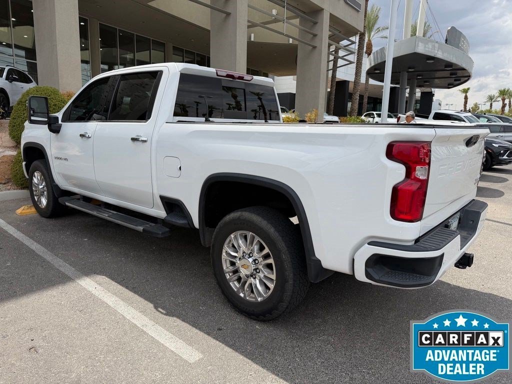 Certified 2023 Chevrolet Silverado 3500 High Country AWD/4WD image 4