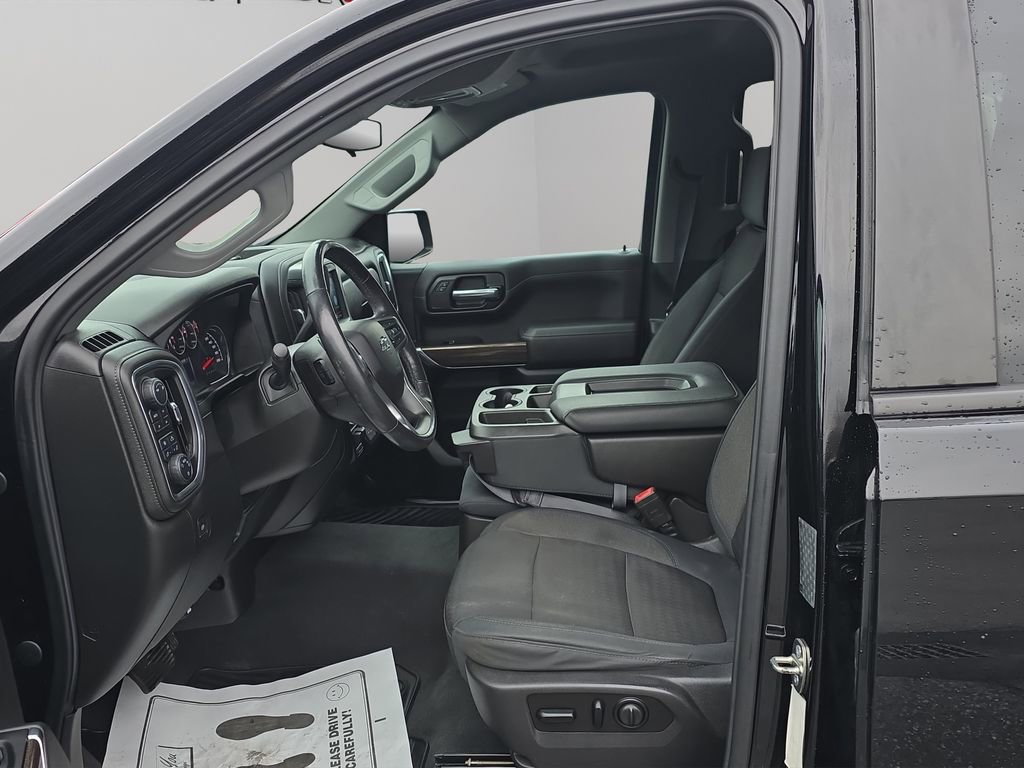 Certified 2019 Chevrolet Silverado 1500 RST image 11