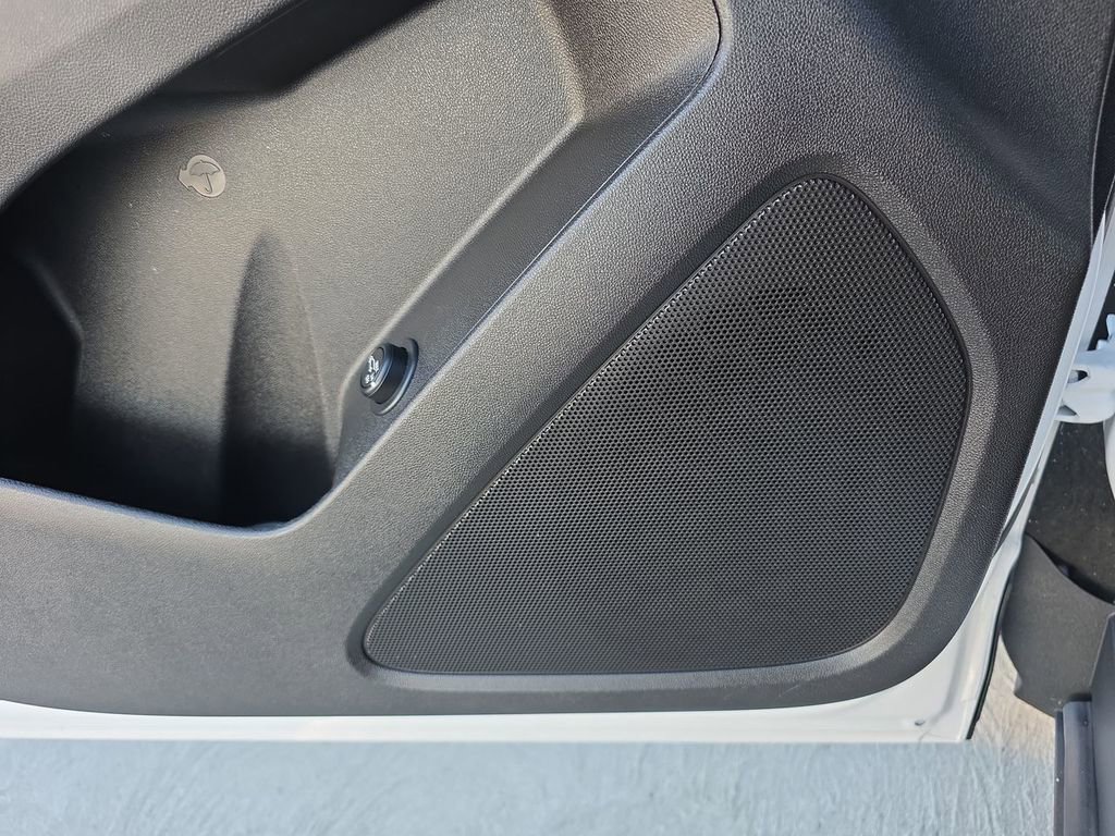 Used 2024 Chevrolet Equinox LT w/ LPO, Floor Liner Package image 25