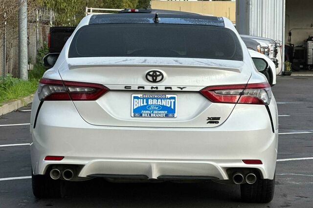 Used 2021 Toyota Camry XSE image 8