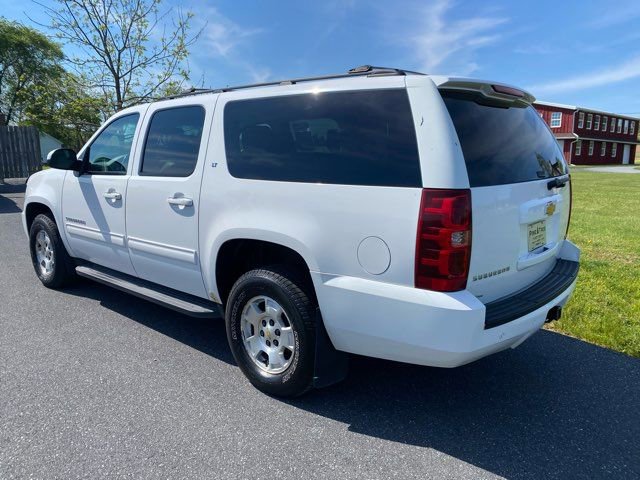 Used 2012 Chevrolet Suburban LT w/ Luxury Package AWD/4WD image 3