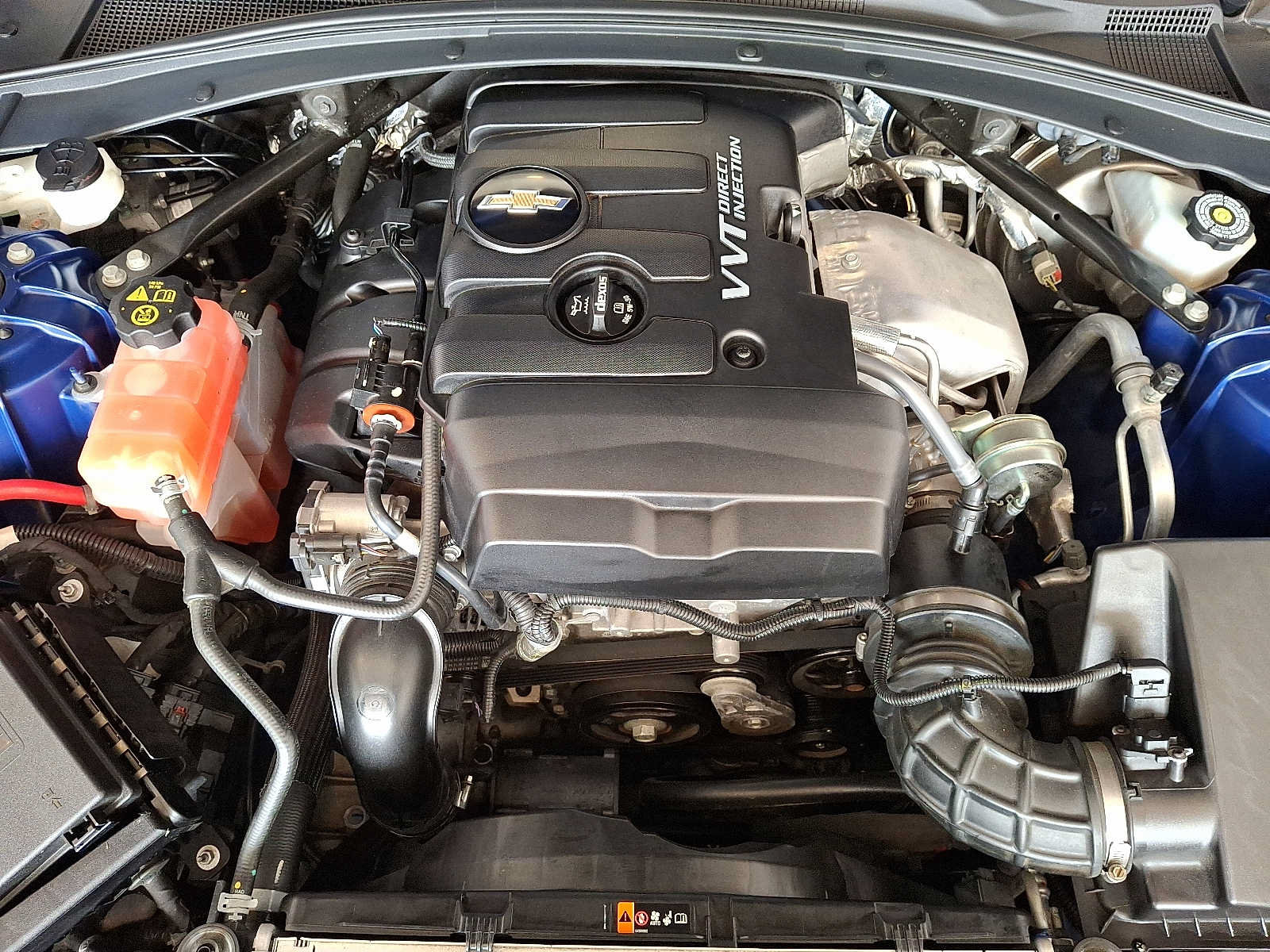 Used 2020 Chevrolet Camaro LT RWD image 25