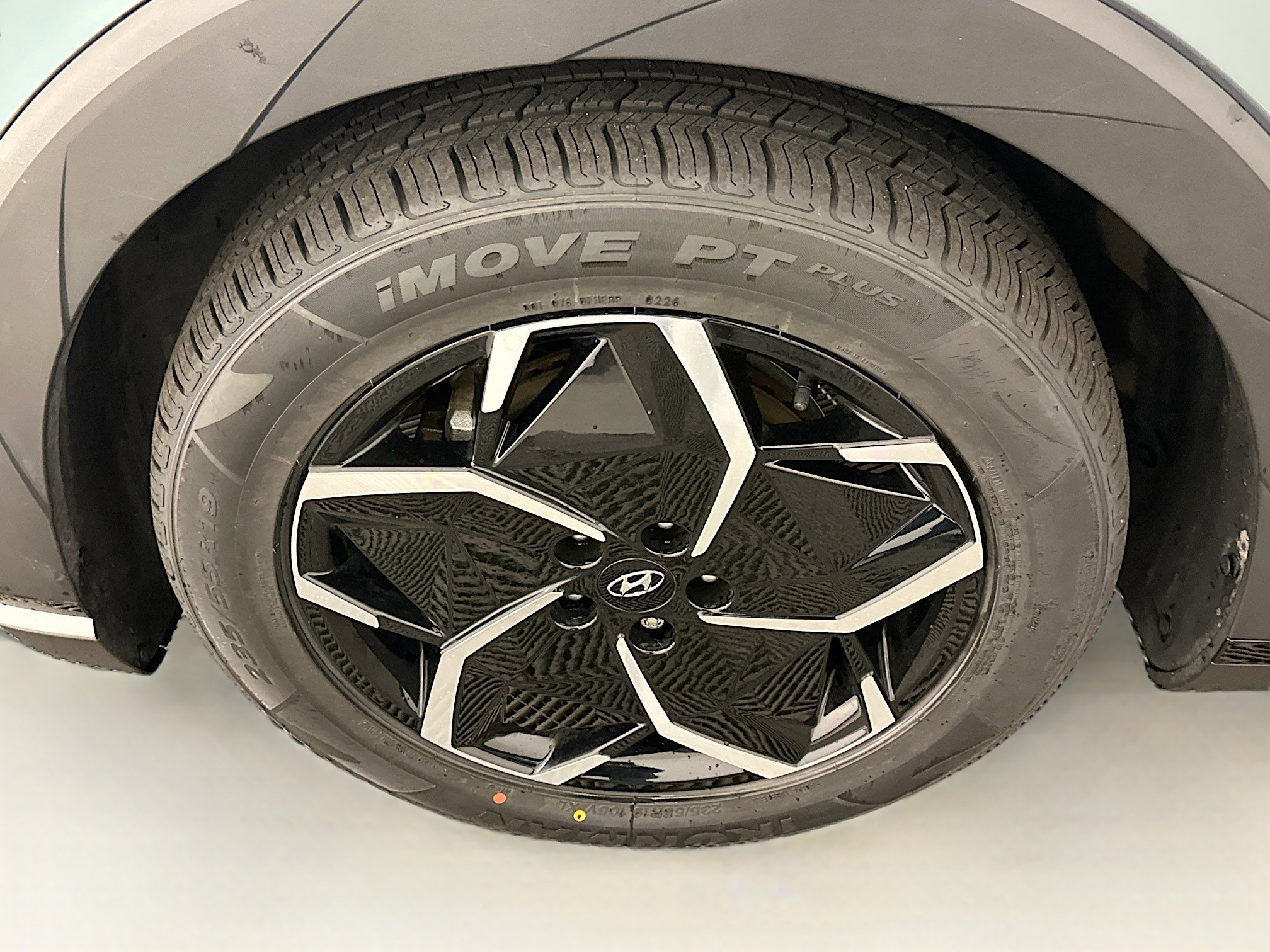 Used 2024 Hyundai Ioniq 5 SEL image 11
