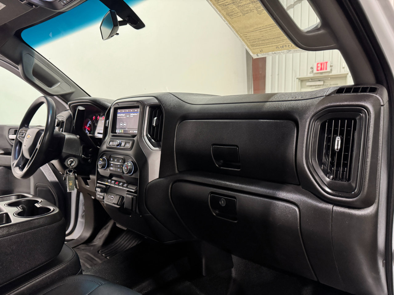 Used 2021 Chevrolet Silverado 2500 W/T w/ WT Convenience Package image 11