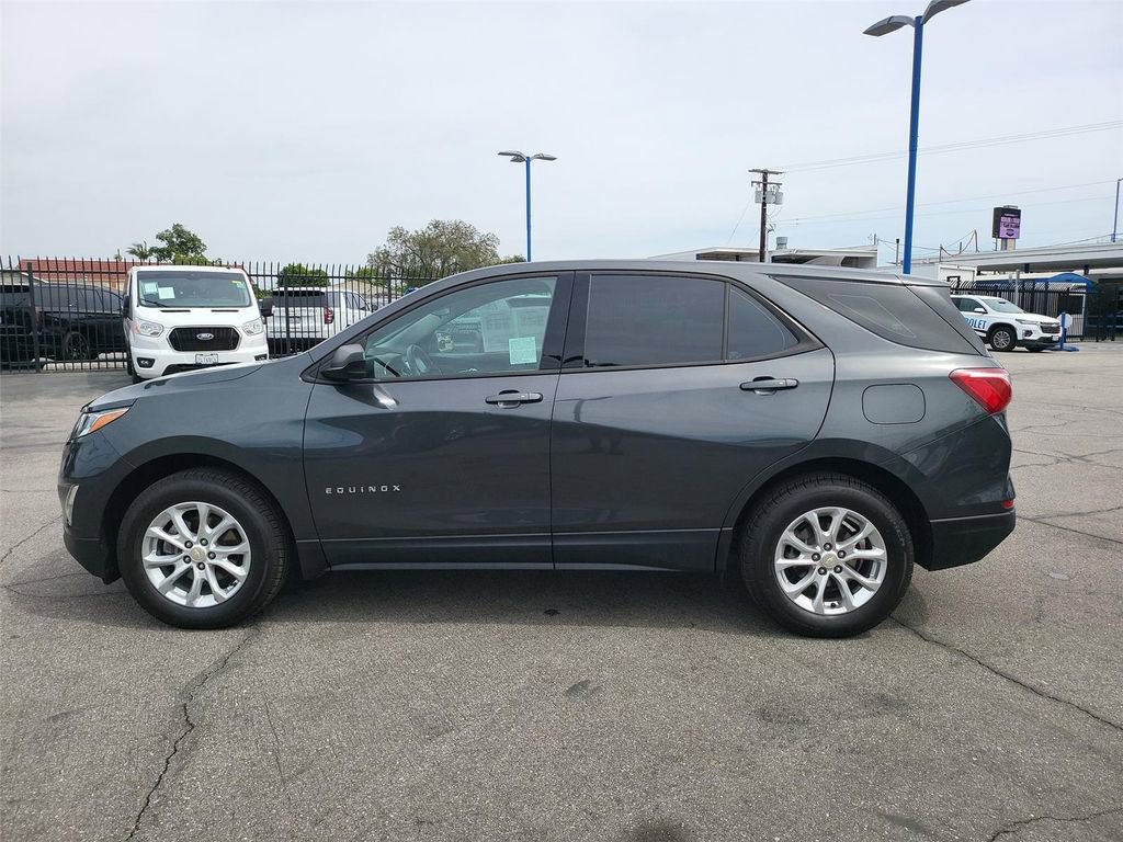 Used 2019 Chevrolet Equinox LS AWD/4WD image 32