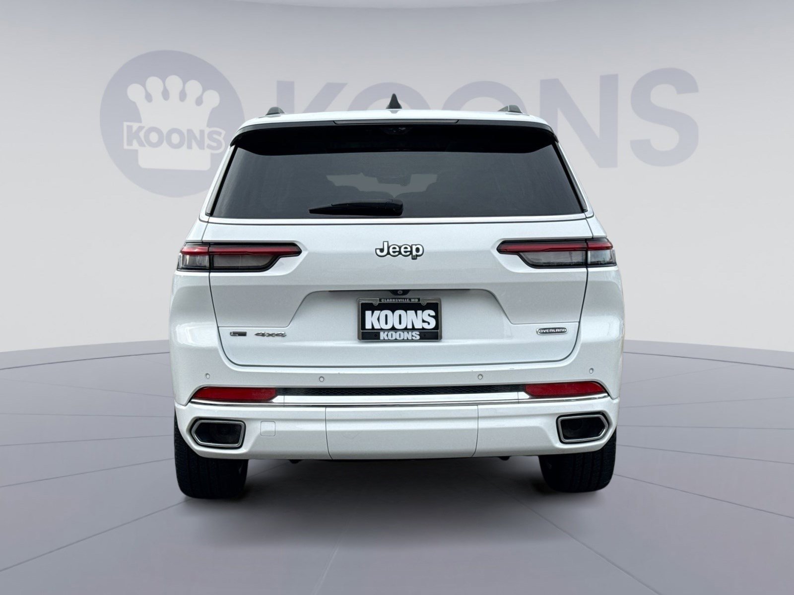 Used 2023 Jeep Grand Cherokee L Overland w/ Advanced Protech Group III image 5