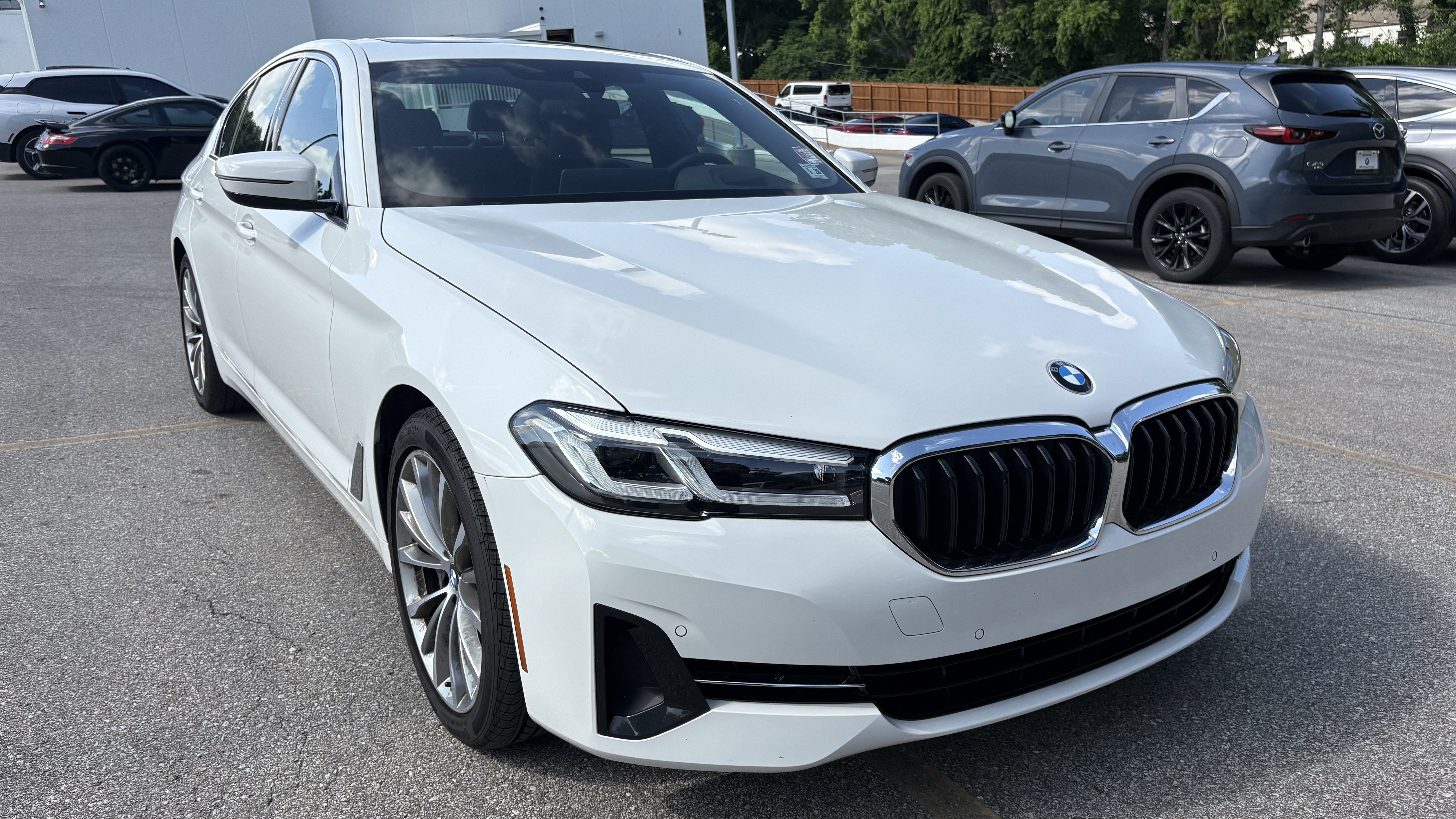 Certified 2023 BMW 530i xDrive w/ Premium Package AWD/4WD image 2