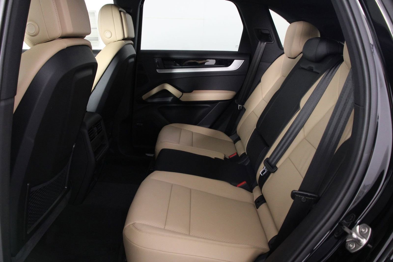 New 2026 Porsche Cayenne AWD/4WD image 17