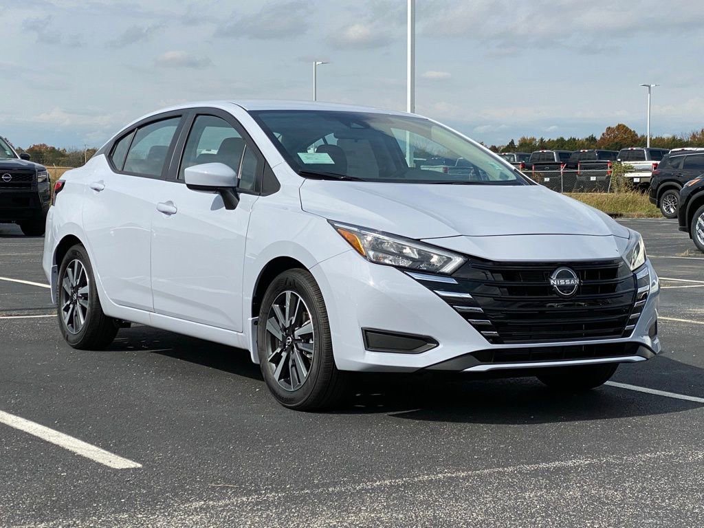 New 2025 Nissan Versa SV w/ Trunk Package image 2