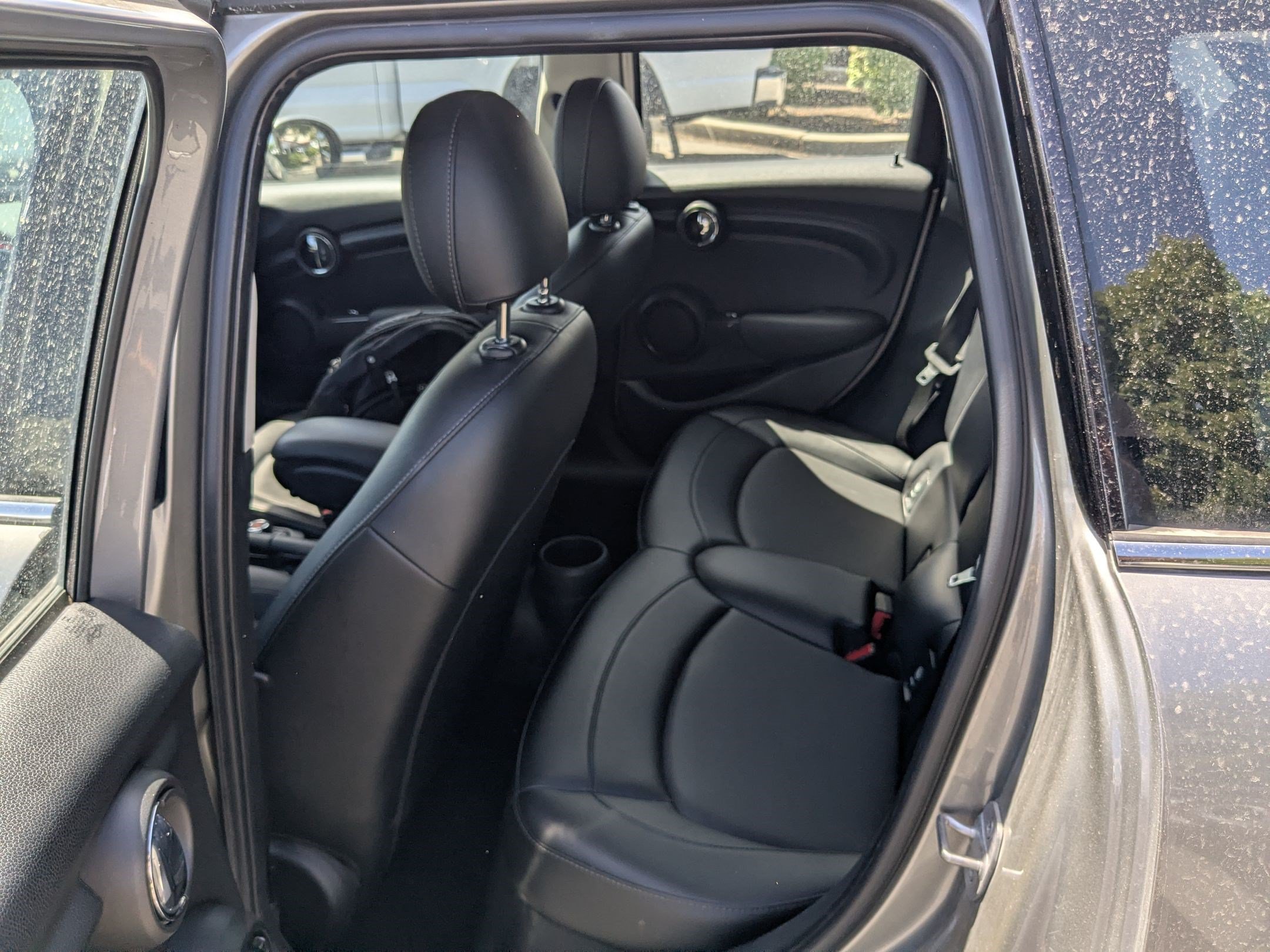 Used 2017 MINI Cooper 4-Door Hardtop FWD image 27