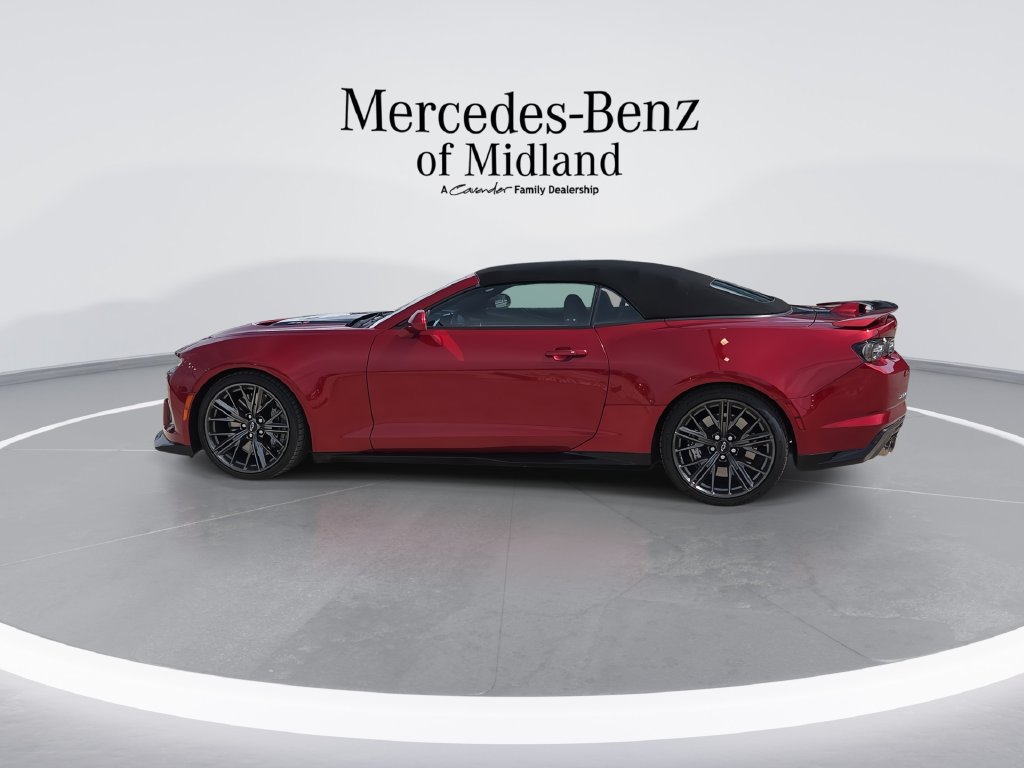 Used 2021 Chevrolet Camaro ZL1 w/ LPO, ZL1 Protection Package RWD image 5