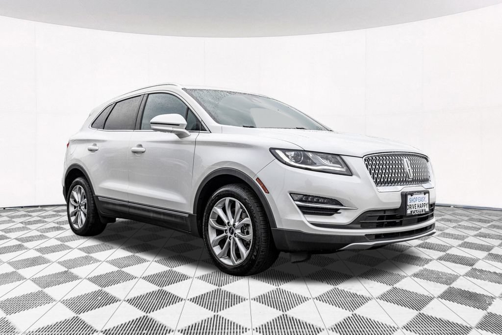 Used 2019 Lincoln MKC Select w/ Select Plus Package AWD/4WD image 12
