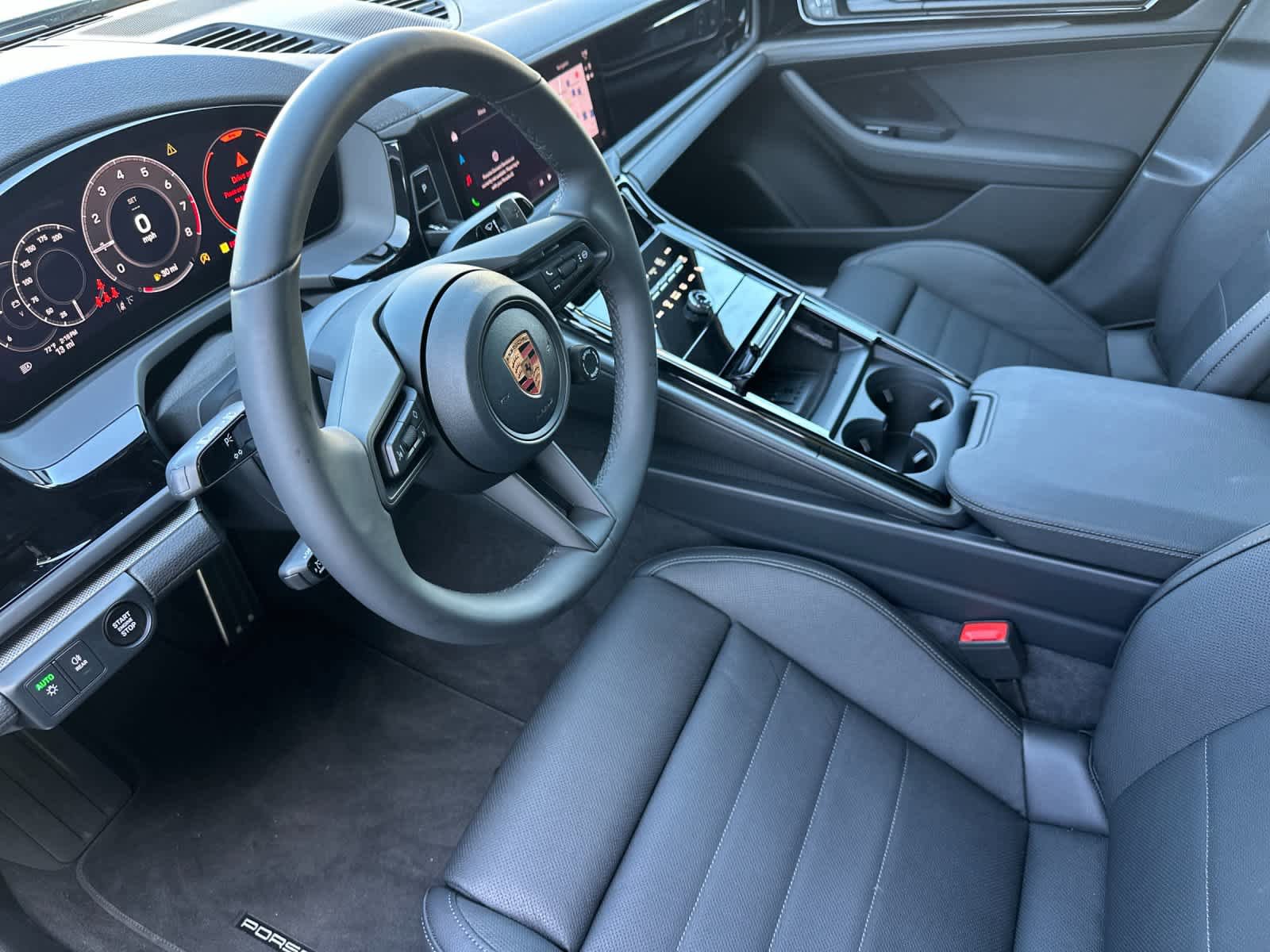 New 2026 Porsche Panamera RWD image 4
