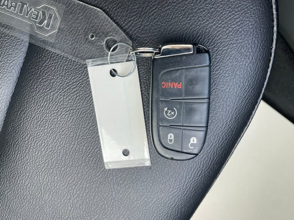 Certified 2024 Jeep Compass Limited image 32