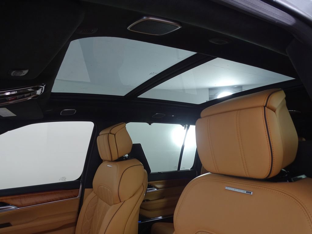 New 2024 Jeep Grand Wagoneer L Series III w/ Rear Seat Video Group 1 image 8