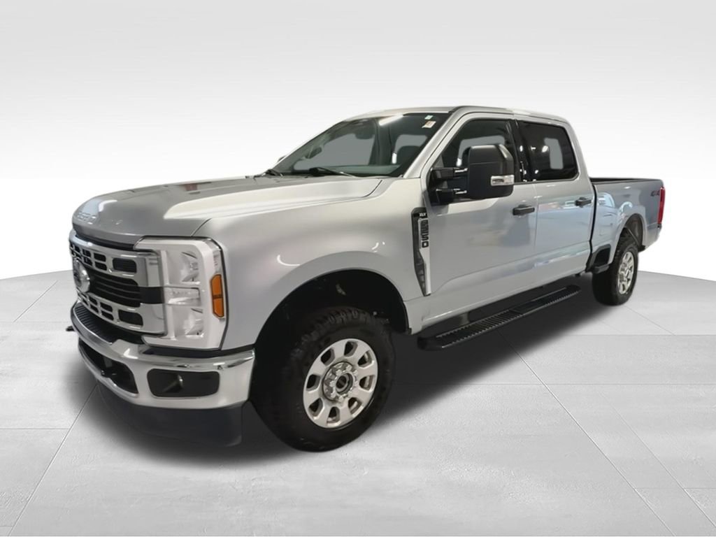 Used 2024 Ford F250 XLT AWD/4WD image 5