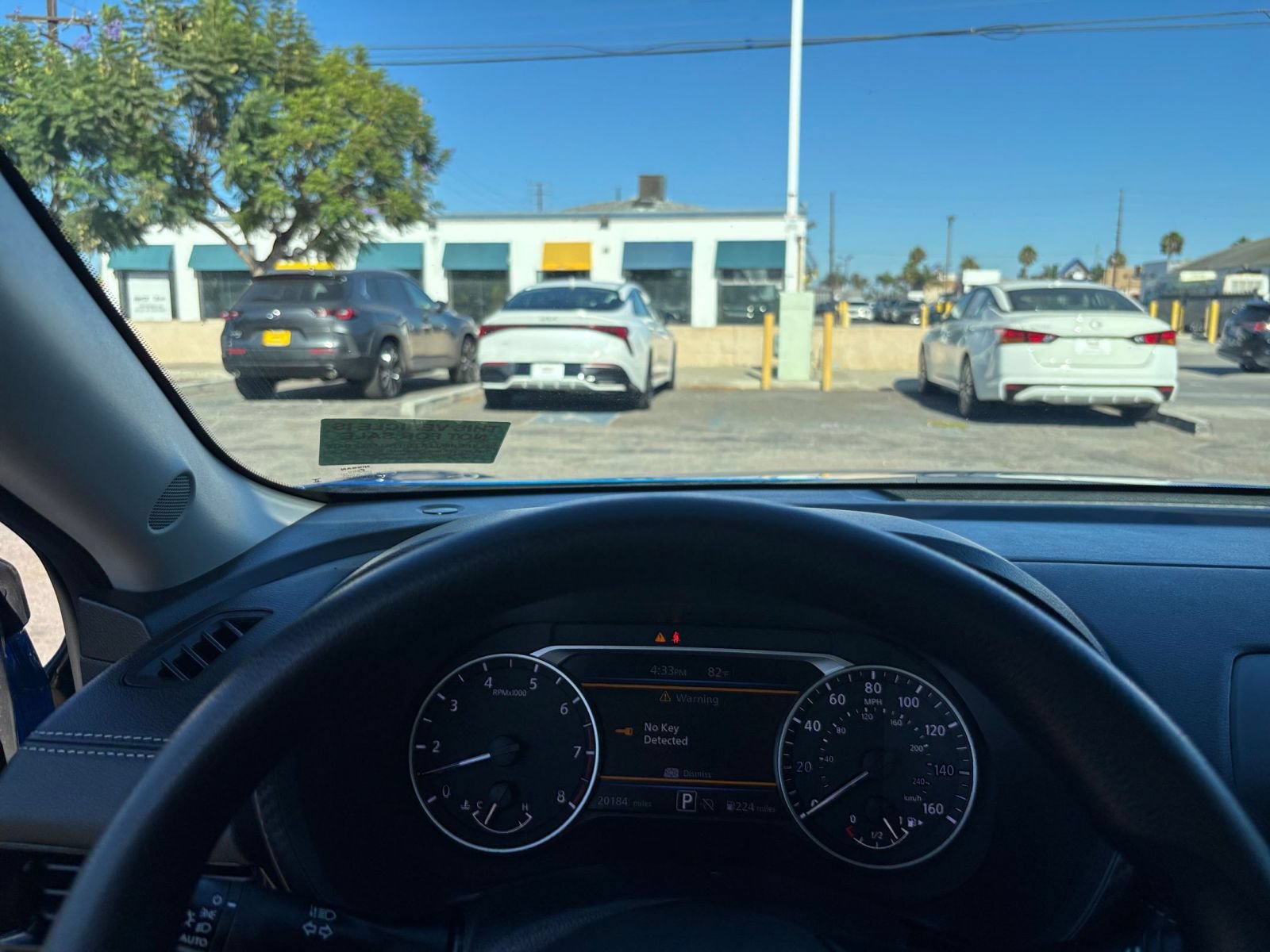 Used 2025 Nissan Sentra SV FWD image 33