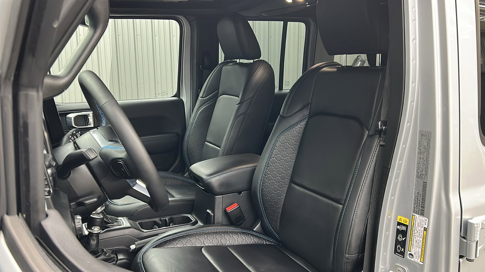 Used 2024 Jeep Wrangler High Altitude image 31