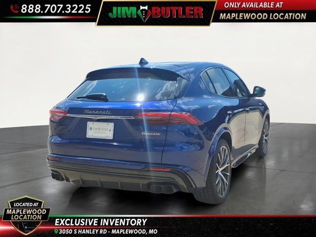 Used 2023 Maserati Grecale Trofeo AWD/4WD image 4