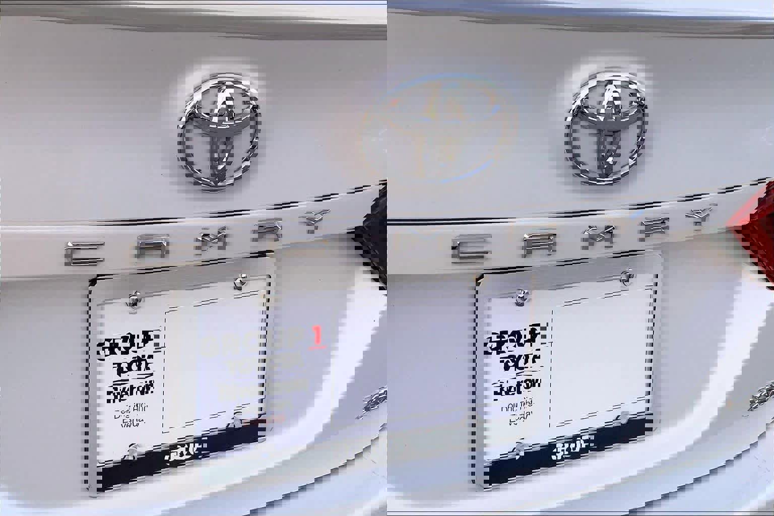 Used 2020 Toyota Camry XSE image 30