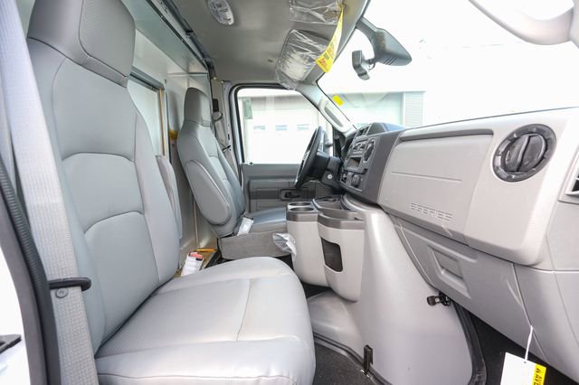 New 2027 Ford E-350 and Econoline 350 Super Duty w/ Power Equipment Group image 15