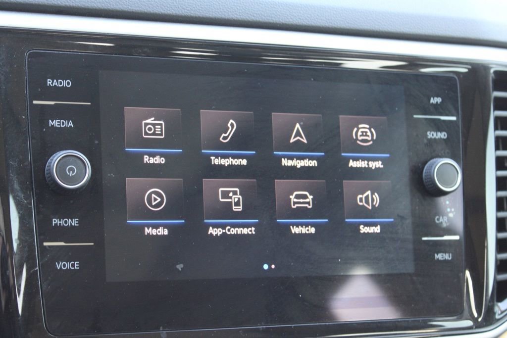 Used 2022 Volkswagen Atlas SE image 37