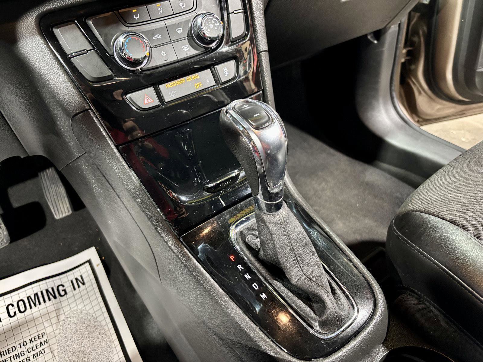 Used 2018 Buick Encore Preferred image 13