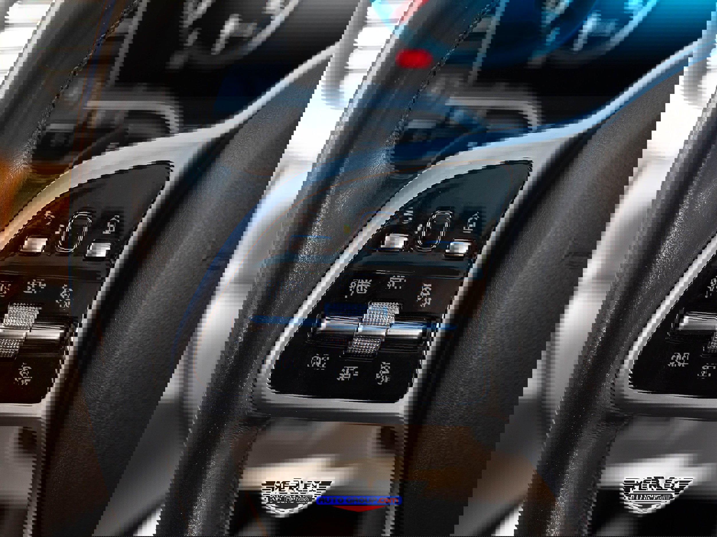 Used 2020 Mercedes-Benz GLS 450 4MATIC w/ Convenience Package image 24