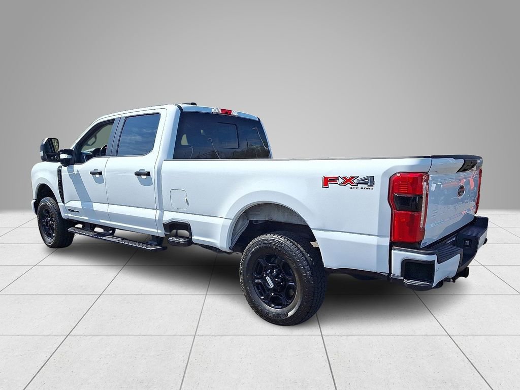 Used 2024 Ford F350 XL w/ STX Appearance Package AWD/4WD image 7