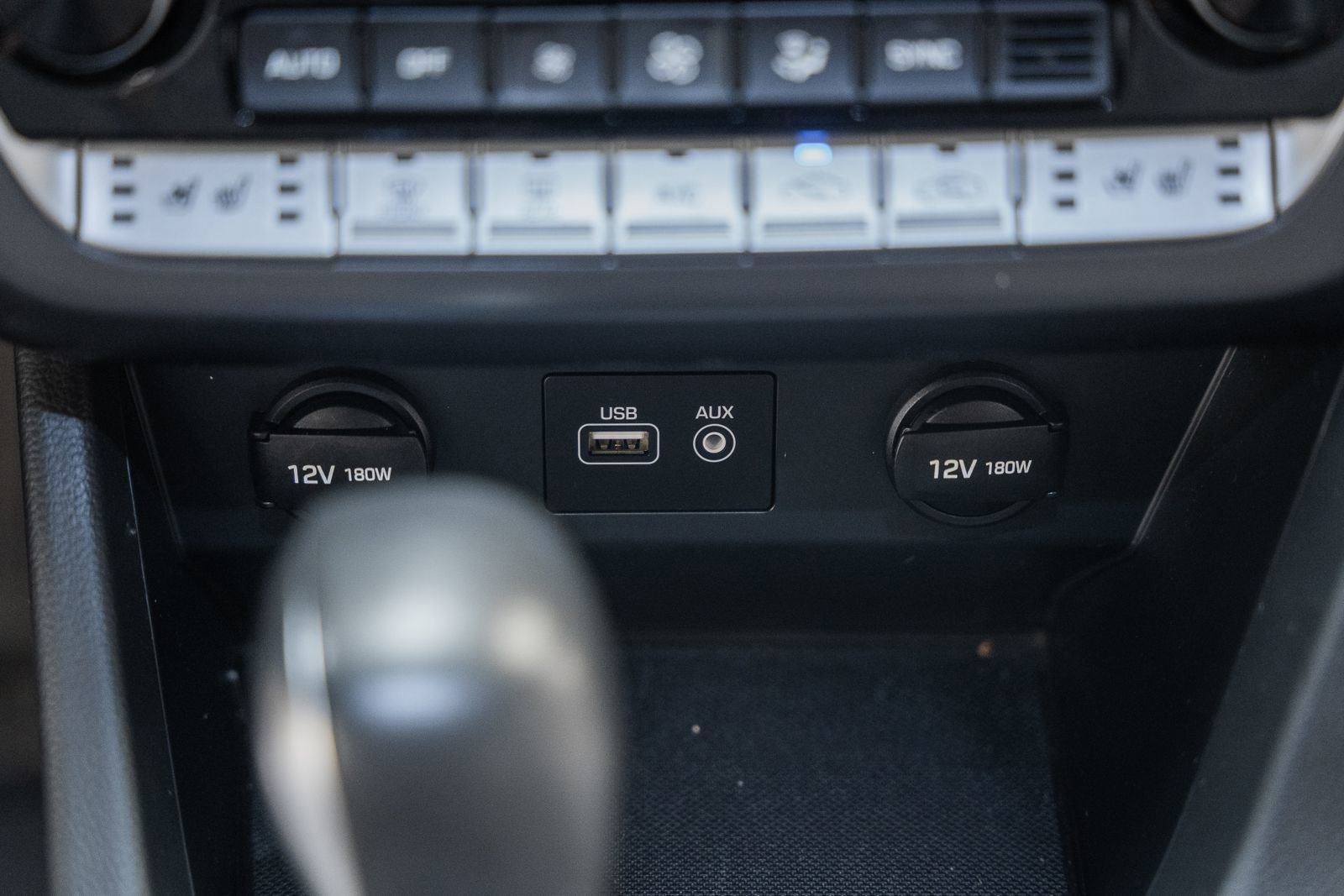 Used 2018 Hyundai Sonata Limited image 28