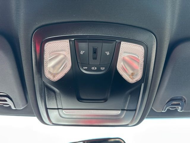 Used 2022 RAM 3500 Tradesman image 20