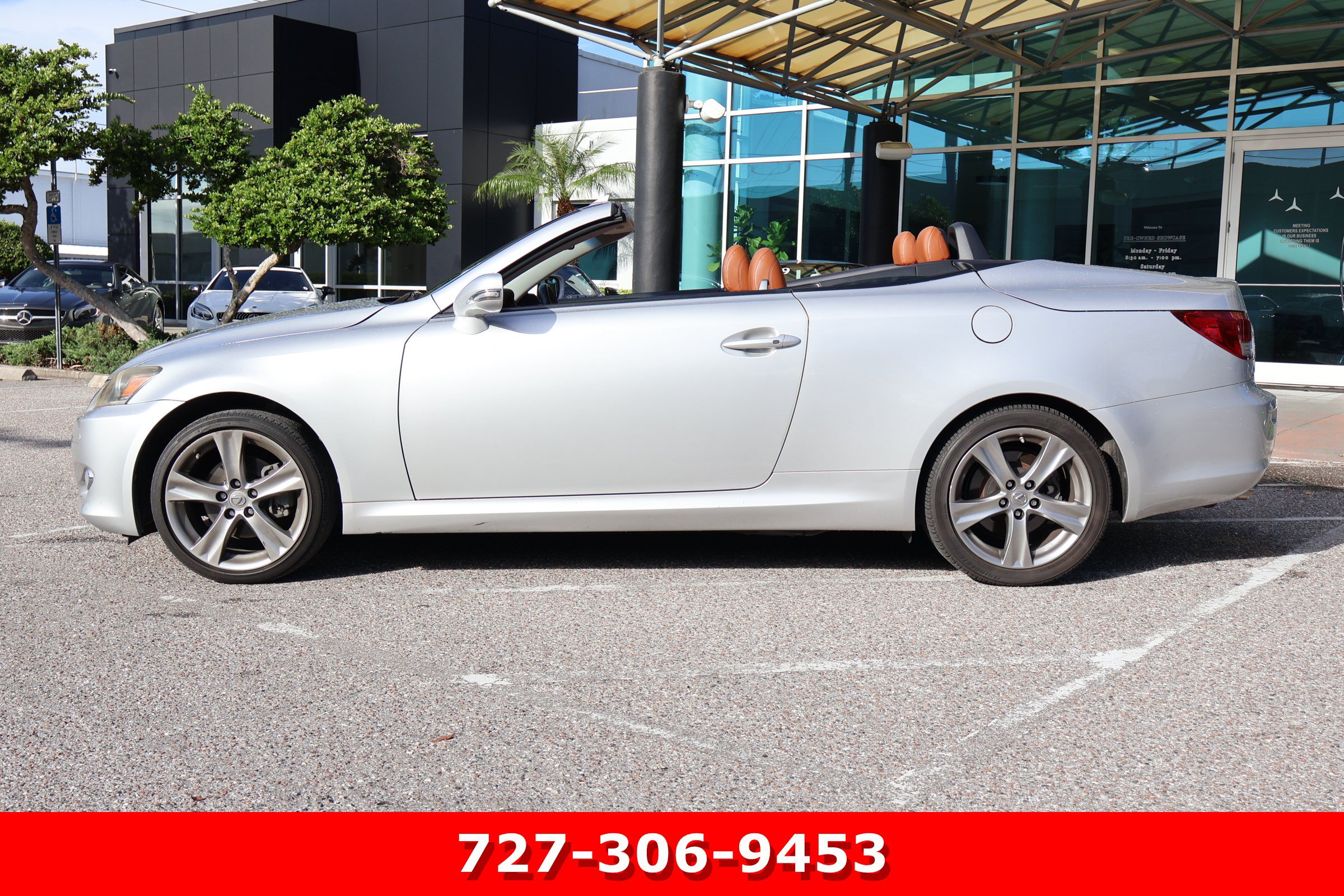 Used 2012 Lexus IS 250C w/ Luxury Pkg RWD image 6