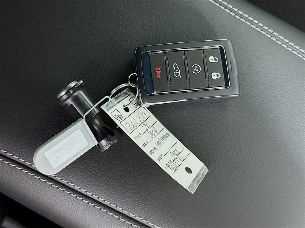 New 2026 Jeep Grand Cherokee L Laredo image 20